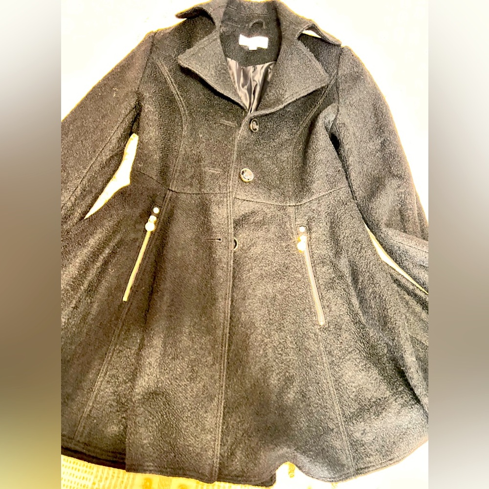 Laundry by Shelli Segal cream pea coat NWT